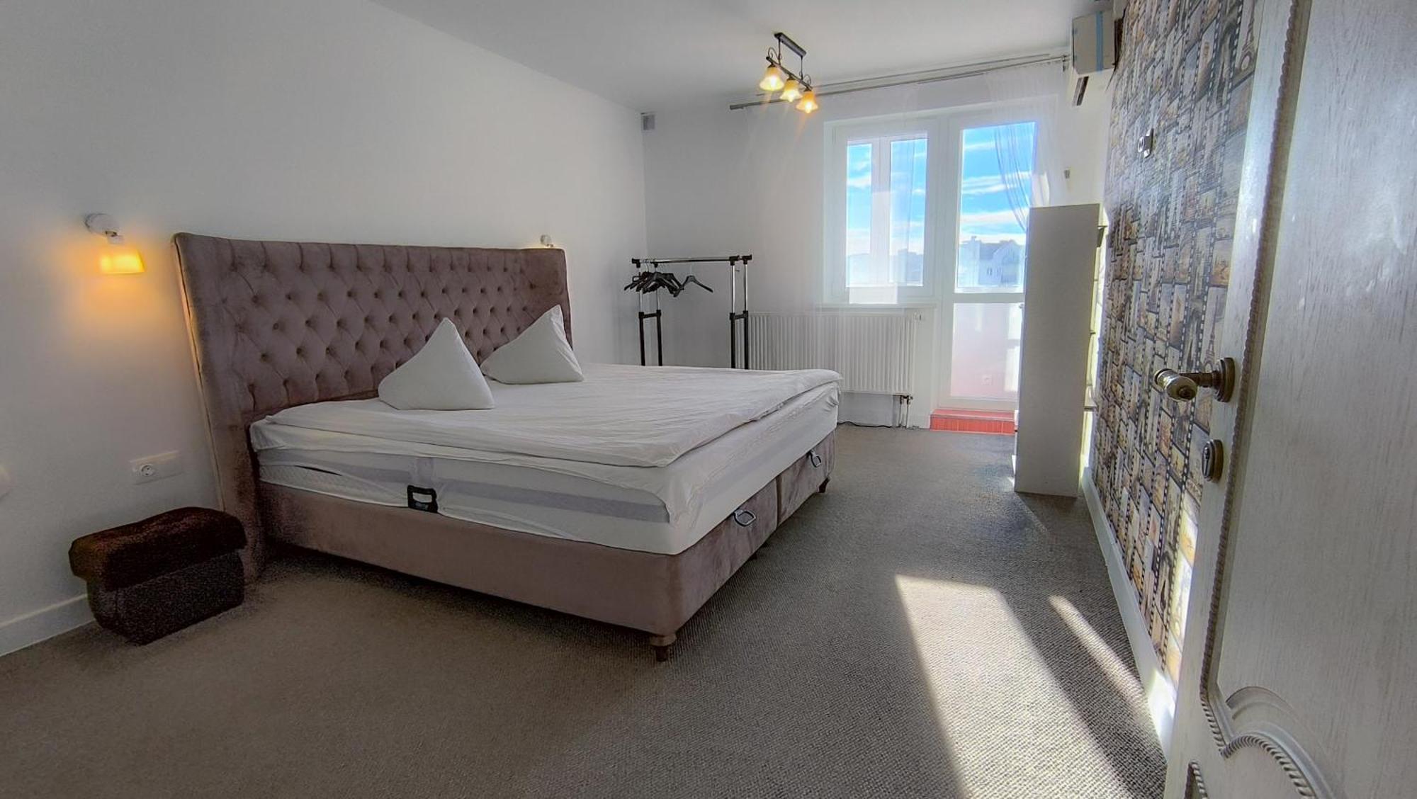 Комната С Двухместной Кроватью В Квартире С Общим Душем И Кухней, Double Room In A Guest Apartment, Camera La Cheie In Apartament Cu Dus Si Bucatarie Comuna キシナウ エクステリア 写真